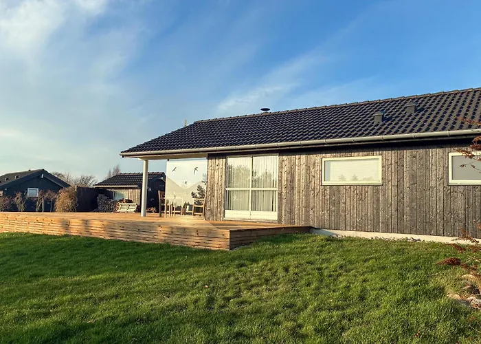 Lovely In With Wifi Ferienhaus